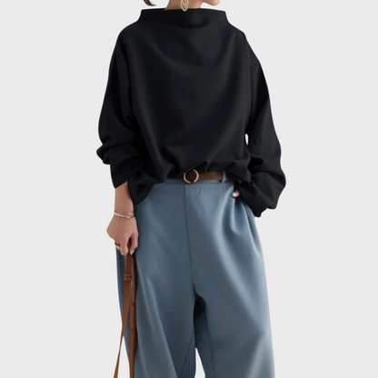 Juliette – Soft High-Neck Top