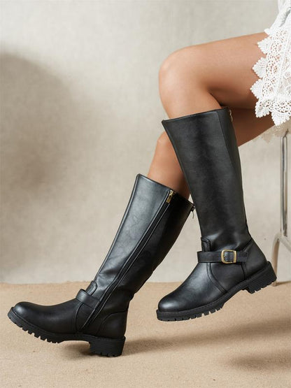 Norwyn – Low-heel supportive boots for all-day wear