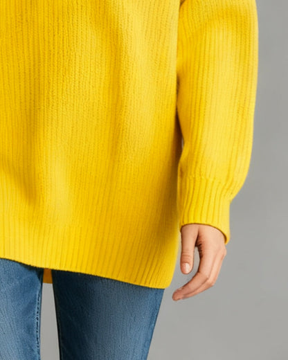 Dahlia - Chic Button Collar Sweater