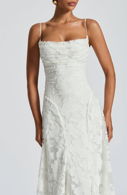 Coraline - Elegance Maxi Dress